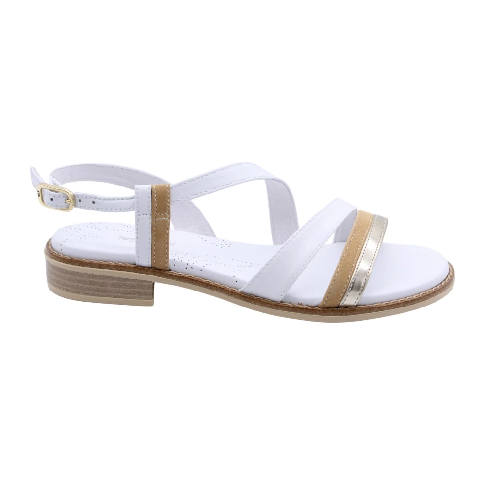 Shoes > Sandals > Flat Sandals - - Nerogiardini - Modalova