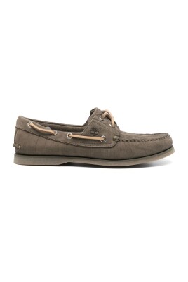 chaussures-plates-vertes