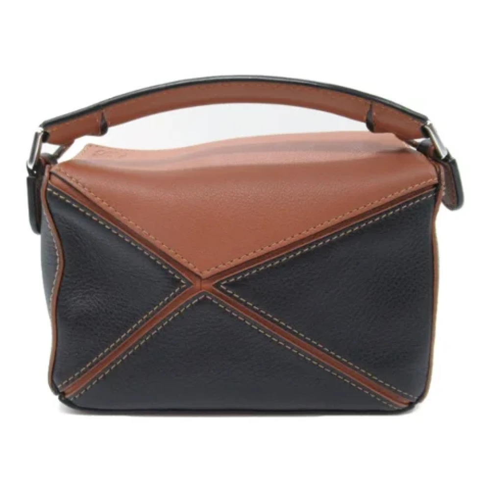 Loewe Pre-owned Leather crossbody-bags Brown Dames