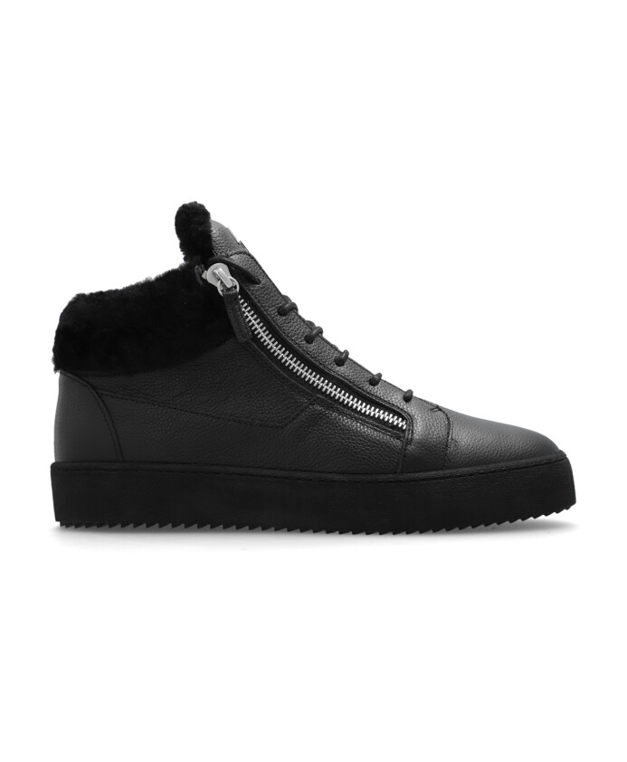 kriss-sneakers