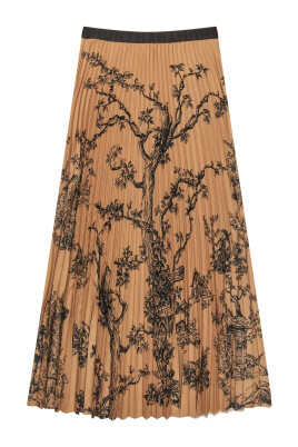 pleated-skirt-with-elegant-print