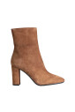 bottines-en-daim-pour-femmes-elegantes