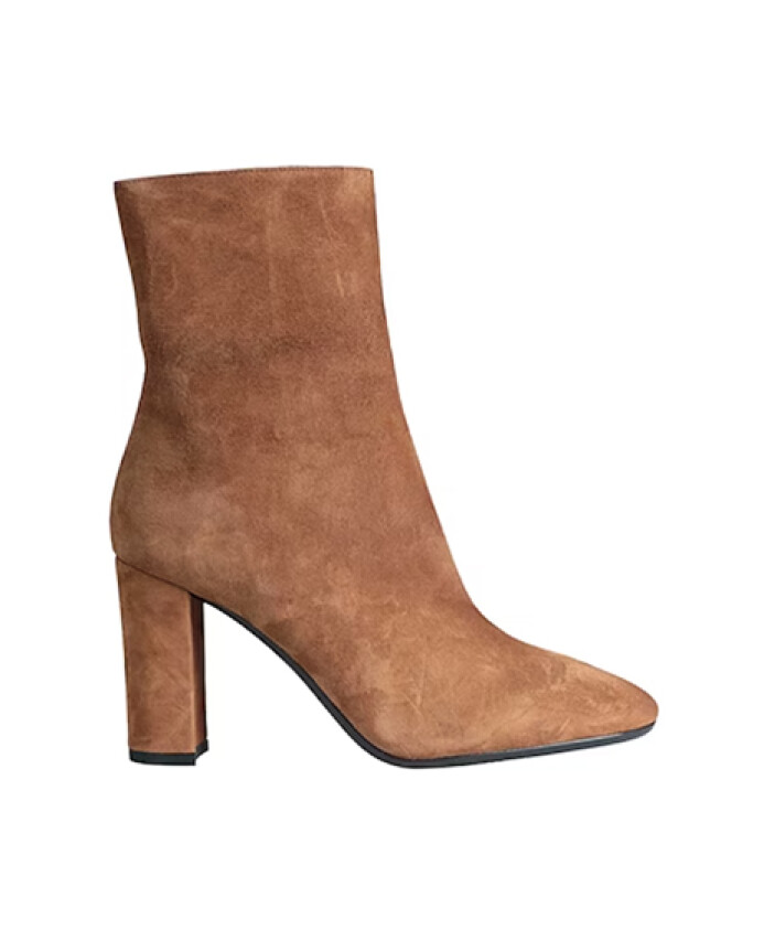 bottines-en-daim-pour-femmes-elegantes