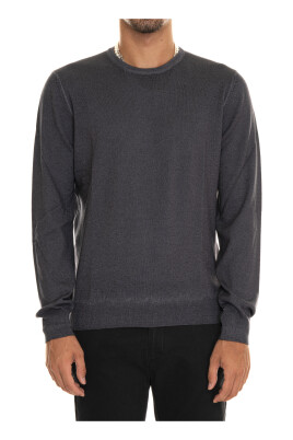 stone-washed-merino-wool-pullover