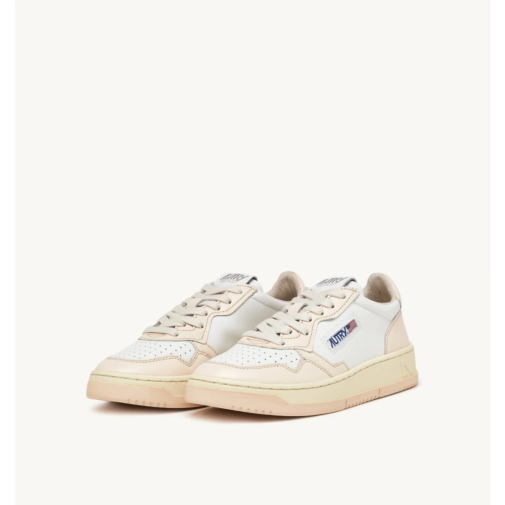 Autry Medalist Low Leren Sneakers White Dames