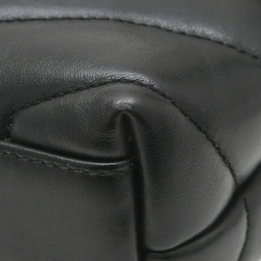 Saint Laurent Vintage Pre-owned Leather shoulder-bags Black Dames