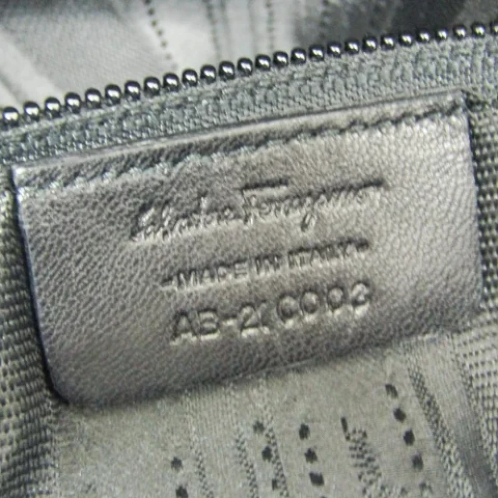 Salvatore Ferragamo Pre-owned Leather totes Black Dames