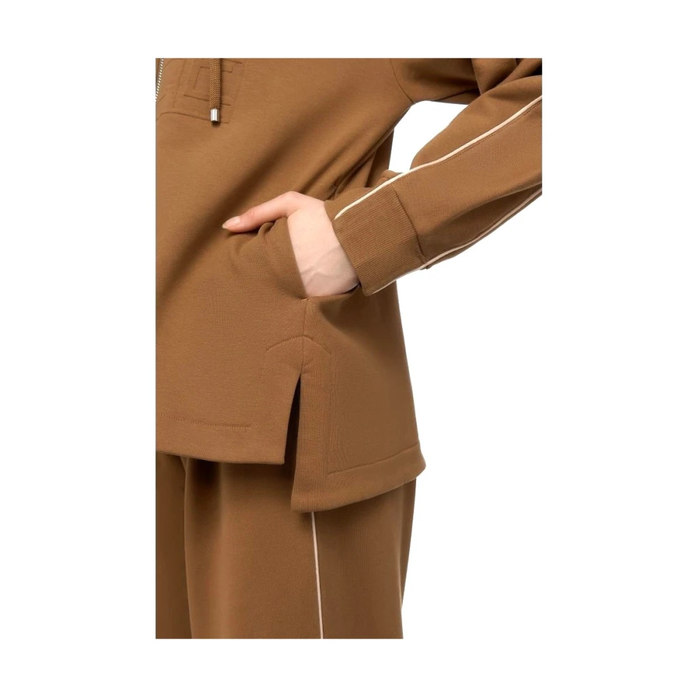 Max Mara Bruine Sportieve Stijl Jas met Logo Relief Brown Dames