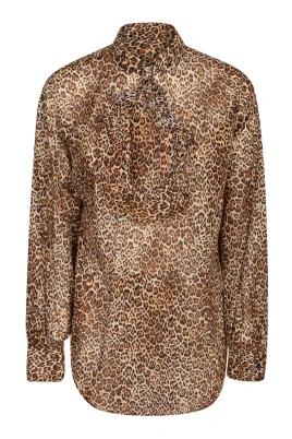 Leopardmönstrad blus med cut-out