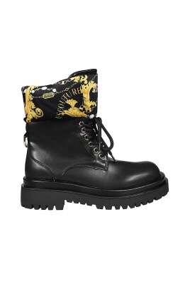 pointy-toe-lace-up-ankle-boots