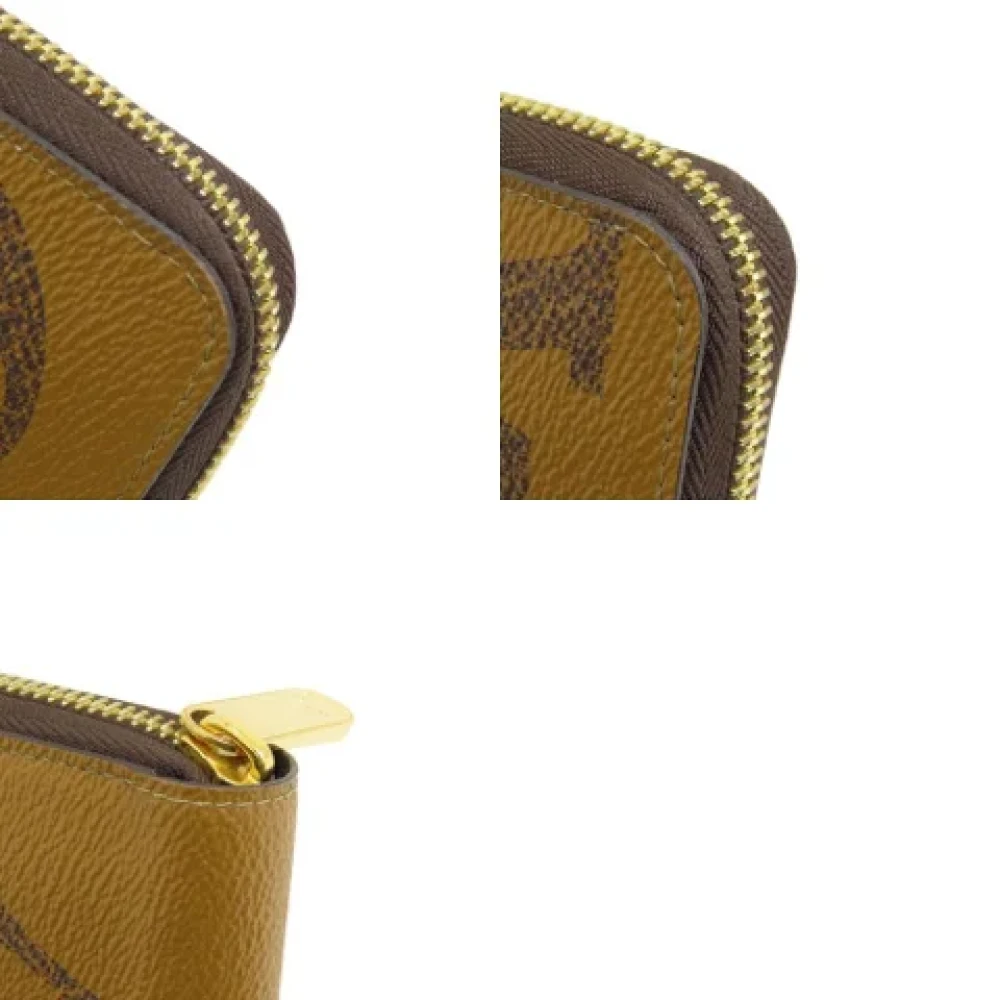 Louis Vuitton Vintage Pre-owned Fabric wallets Brown Dames