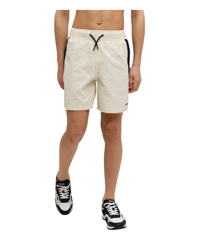 enfants-plage-noir-maillot-de-bain