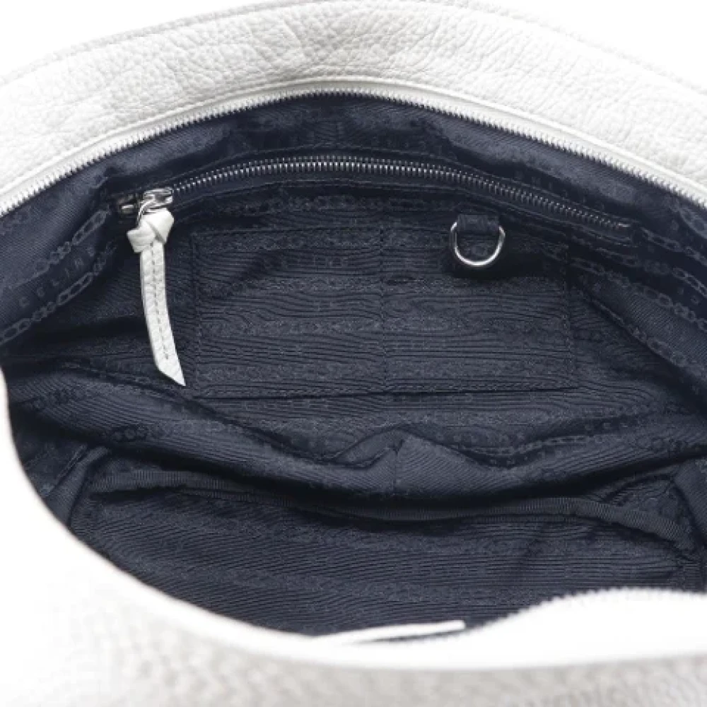 Celine Vintage Pre-owned Leather shoulder-bags White Dames