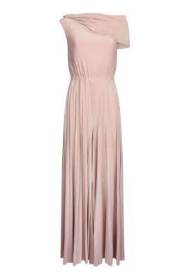 pink-ruffle-trousers