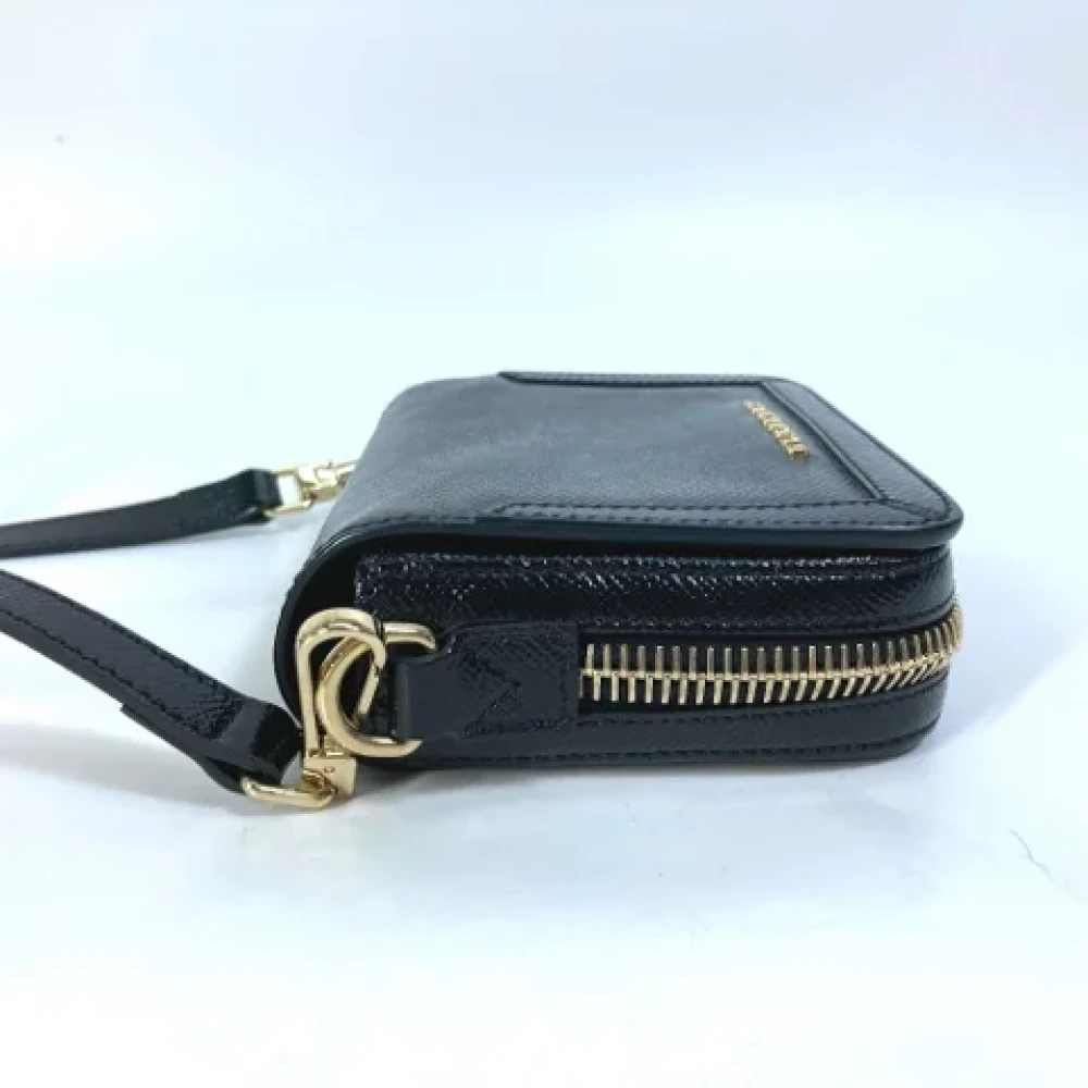 Burberry Vintage Pre-owned Leather shoulder-bags Black Dames