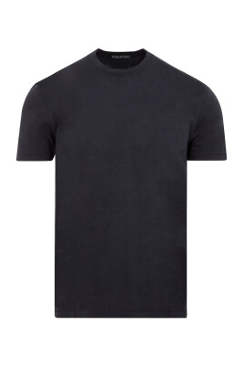 black-t-shirt-for-men