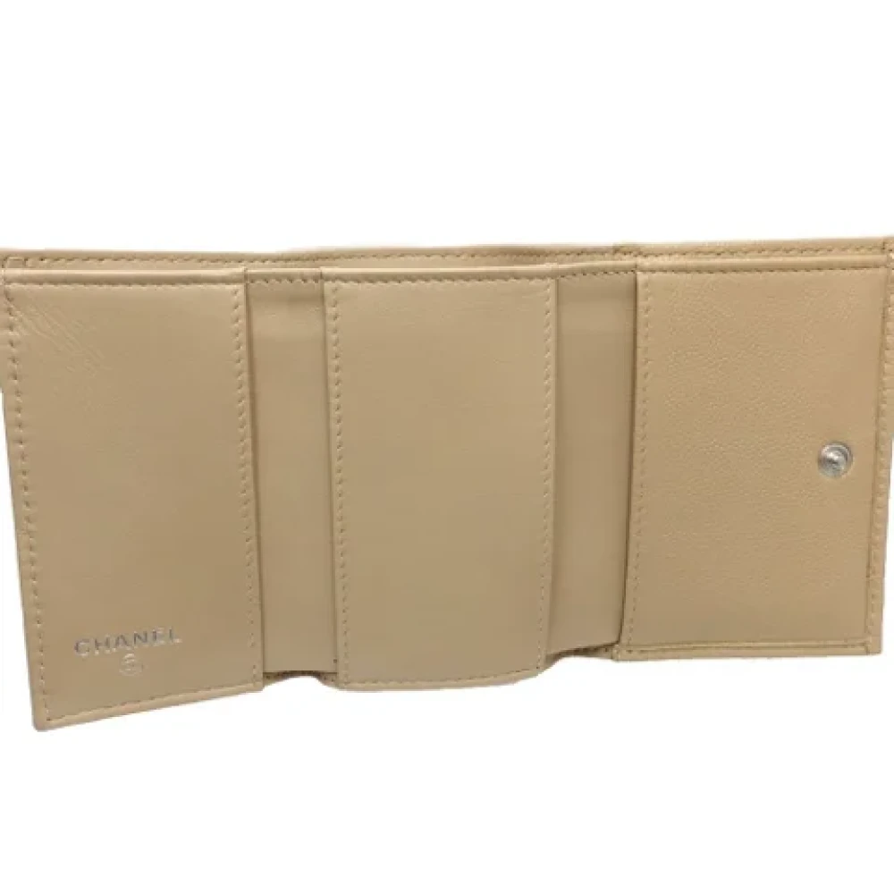 Chanel Vintage Pre-owned Leather wallets Beige Dames