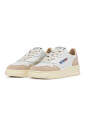 chaussures-plates-blanches-avec-bimat-tal