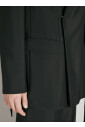 blazer-tailleur-avec-echarpe-integree