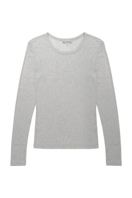 simple-long-sleeve-blouse