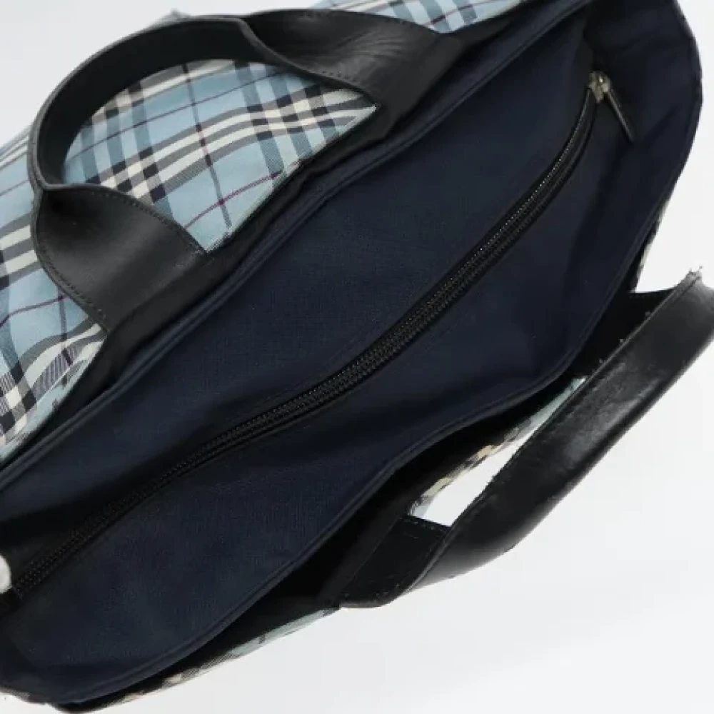 Burberry Vintage Pre-owned Nylon handbags Blue Dames