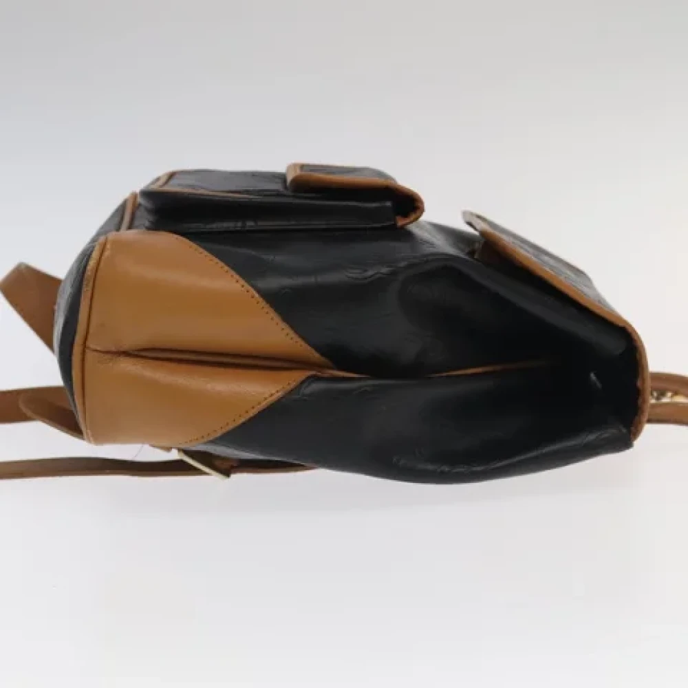 Saint Laurent Vintage Pre-owned Leather backpacks Black Dames