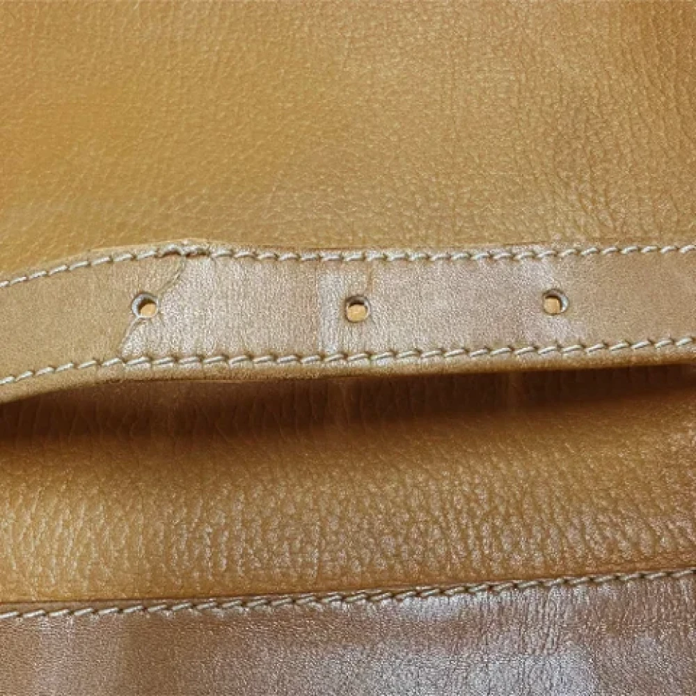 Loewe Pre-owned Leather shoulder-bags Beige Dames