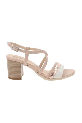 leather-womens-sandals-elegant-style