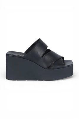 Travel 101 Sandal