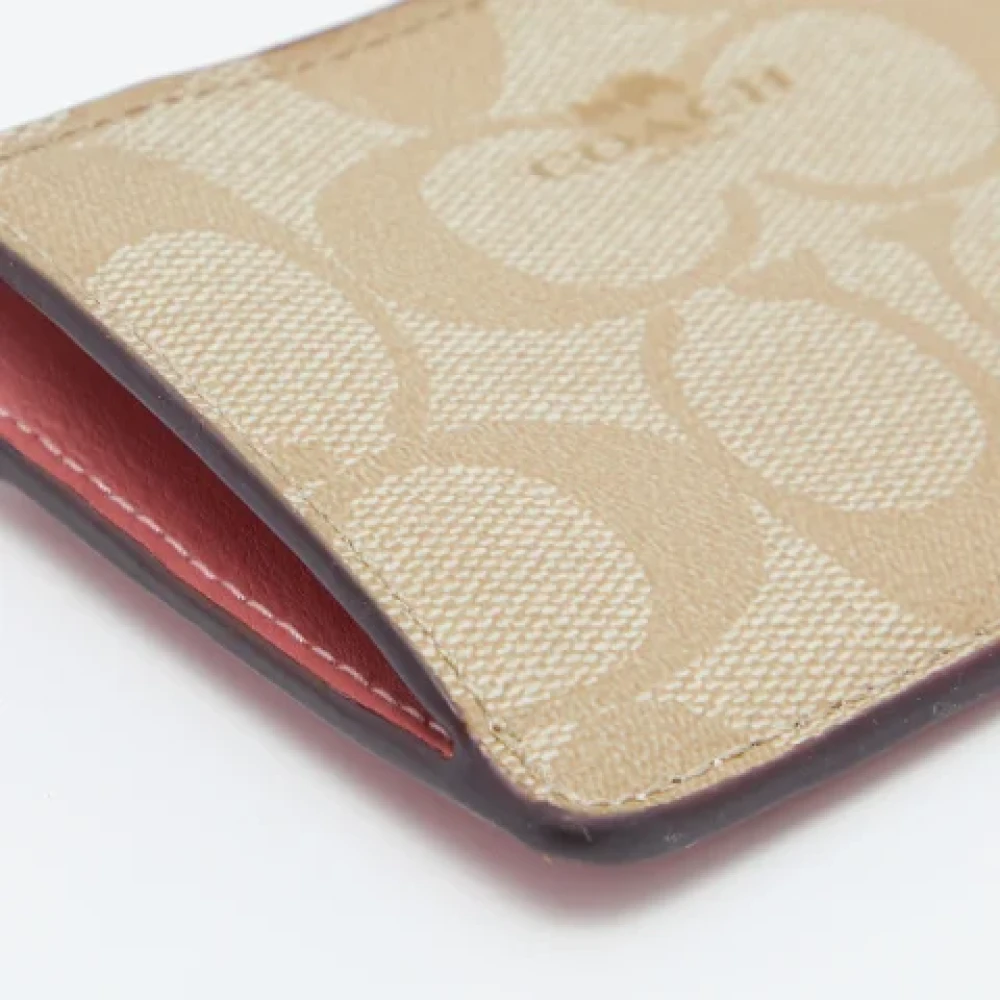 Coach Pre-owned Coated canvas wallets Beige Dames