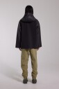veste-a-capuche-resistante-aux-intemperies
