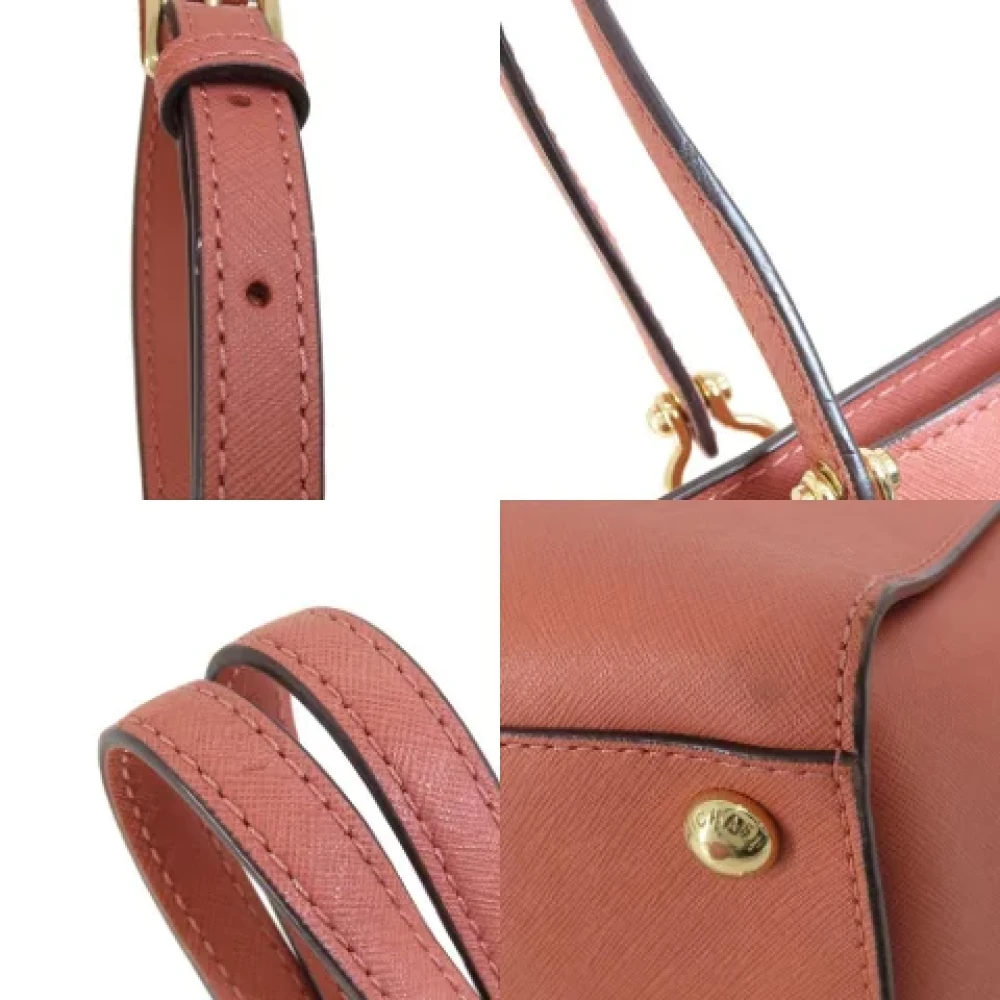 Michael Kors Pre-owned Canvas totes Pink Dames