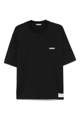 black-basic-tee-shirt