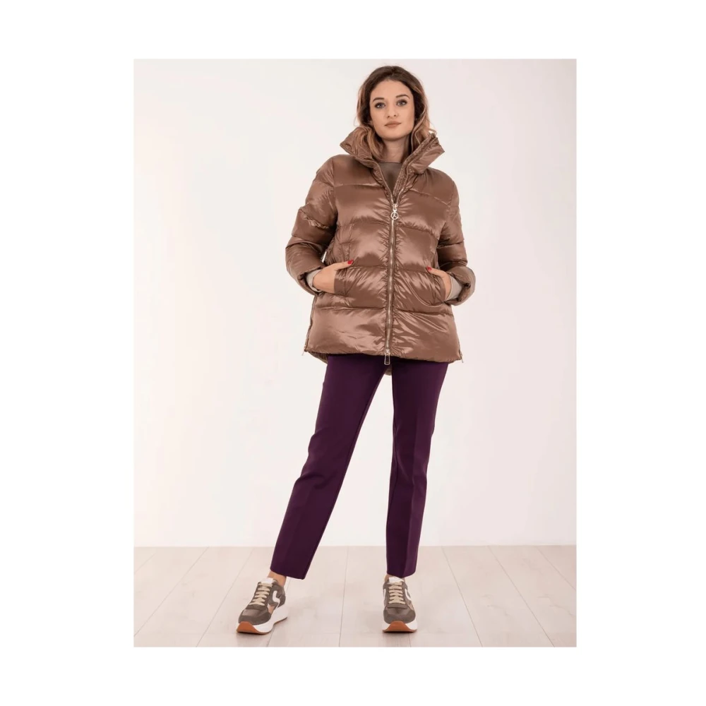 People of Shibuya Gewatteerde donsjas met parelmoer finish Brown Dames