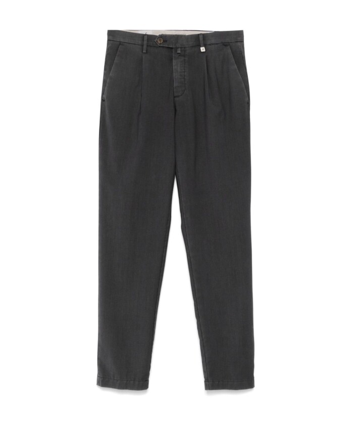 antracietgrijze-broek-met-zakken