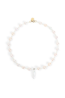 pearl-necklace-nude-neutrals