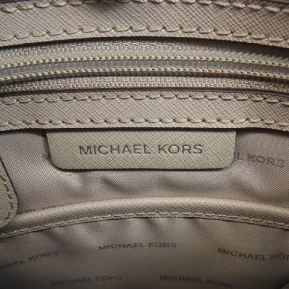 Michael Kors Pre-owned Leather shoulder-bags White Dames