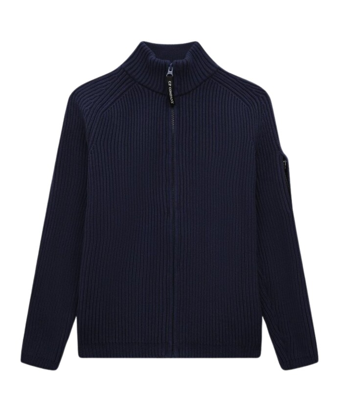 cardigan-bleu-a-cotes-pull