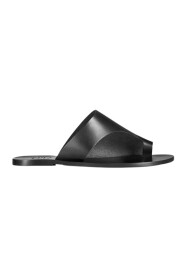 Flat leather sandals with cut-out Rosa