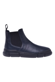 Ankle boots in navy blue calfskin