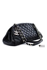 Pre-owned Caviar Bowling Silver Chain Shoulder Bag Quilted
