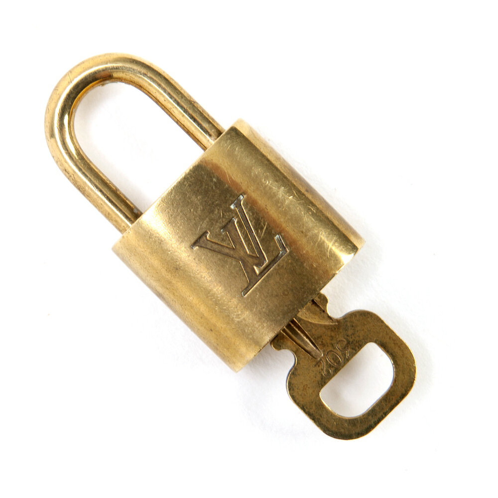 Lucchetto usato | Louis Vuitton Vintage | Vintage Accessori | Miinto