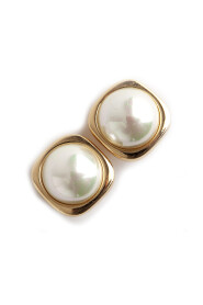 Pre-owned pearl clip on earrings