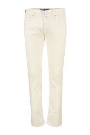 Five-pocket jeans trousers