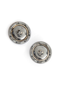 Pre-owned Chanel clip on earrings
