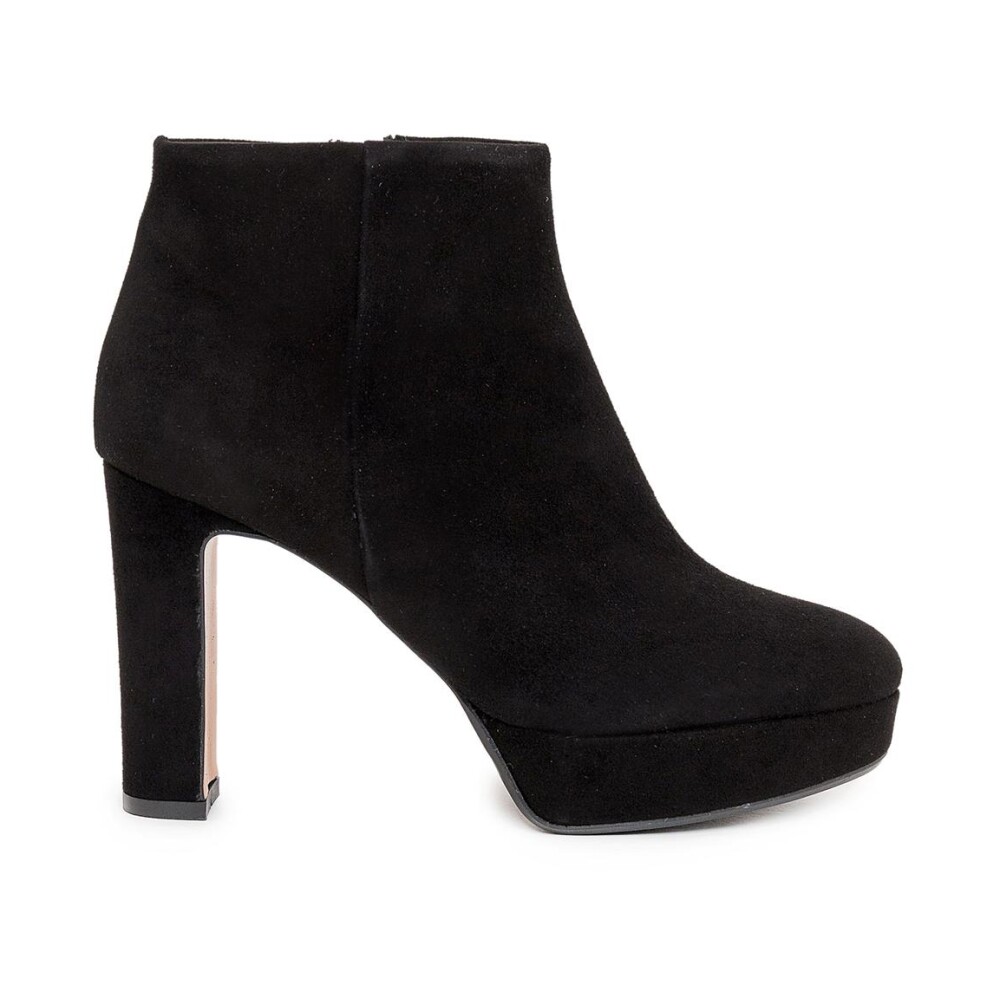 Ankle Boots with Plateau