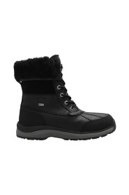 Adirondack III snow boots